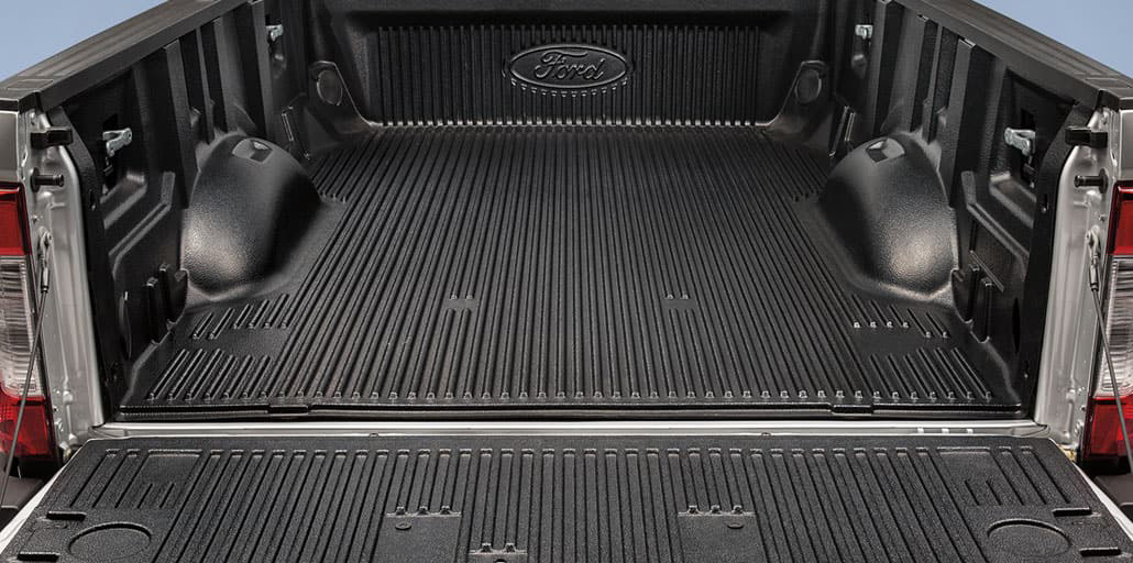 Incredibly durable bed liner in a Super Duty pickup.